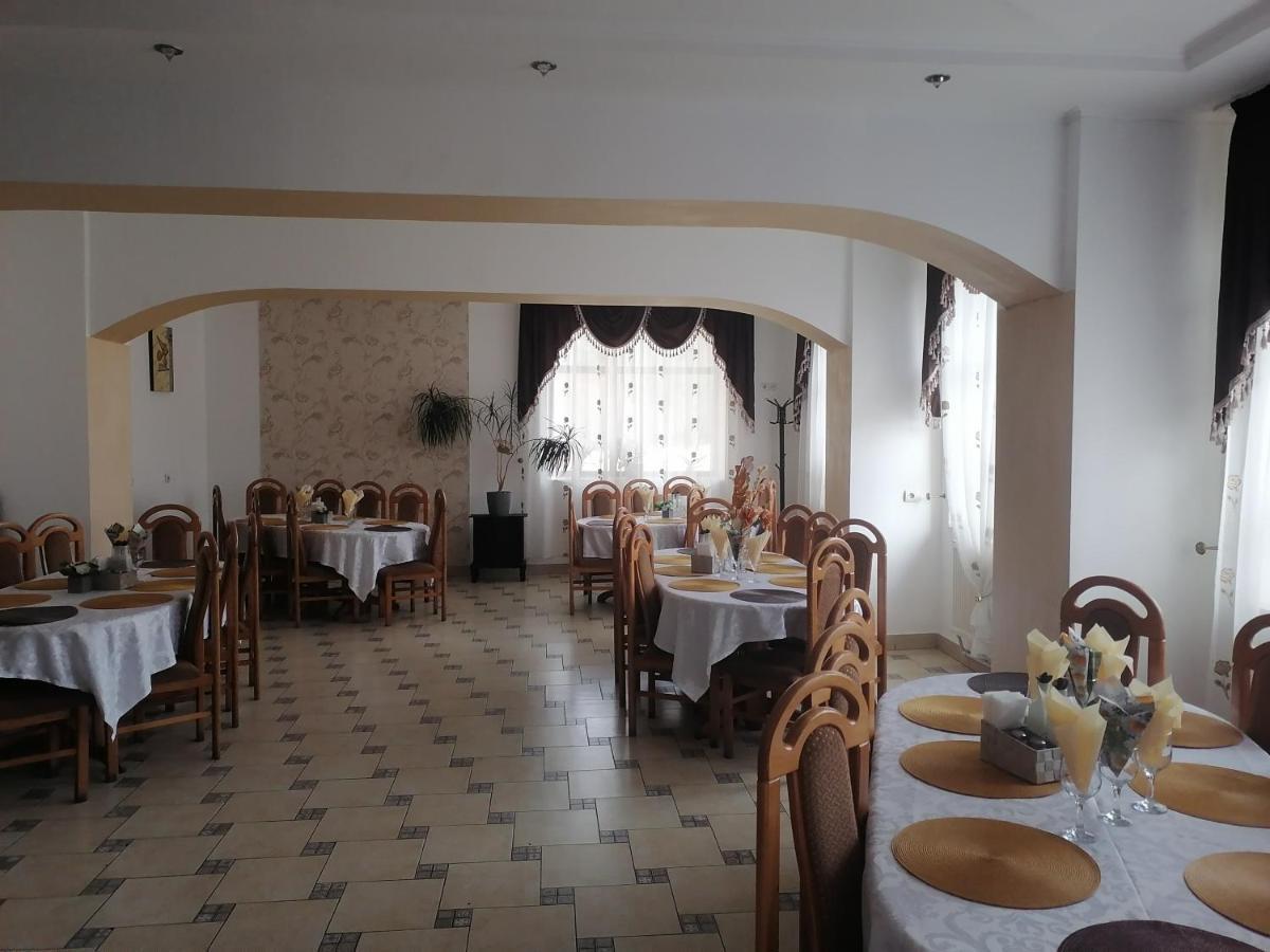 Pensiunea Valurile Bistritei Vatra Dornei Exterior foto